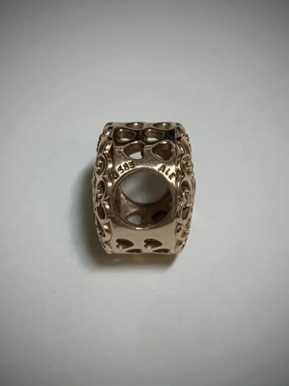RARE Pandora 
